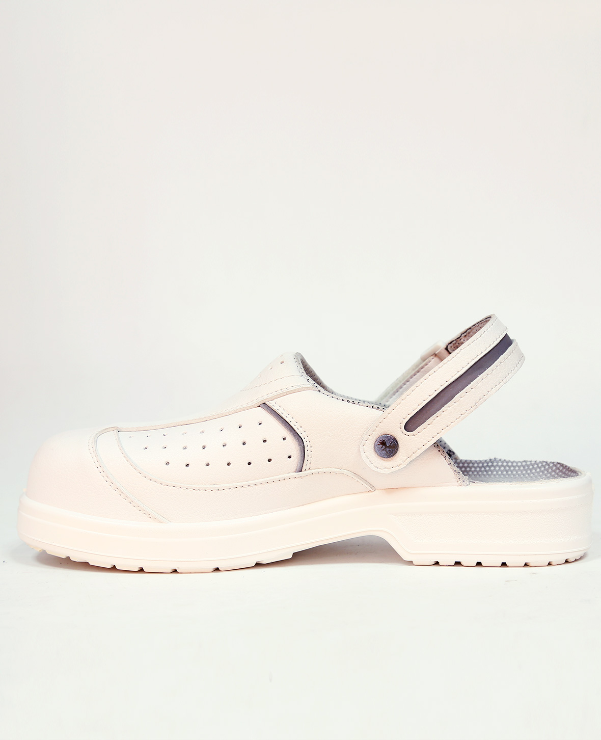 Mountain-shoes
