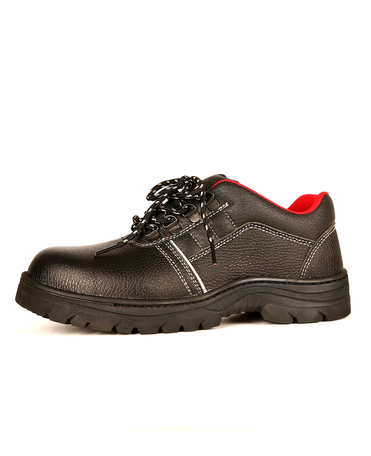 Mountaineering shoes